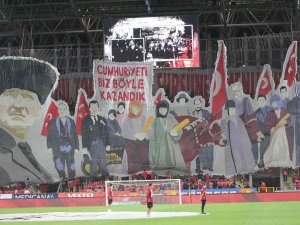 Spor Toto 1. Lig: Göztepe: 5 - Denizlispor: 0