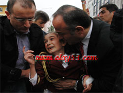 Öğrenciye Otomobil Çarptı