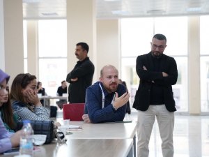 İ̇lim Yayma Vakfı Mütevelli Heyeti Başkanı Bilal Erdoğan, Mardin’de Gençlerle Buluştu