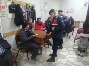 Eskişehir’de Jandarmanın Huzur Uygulamasında 2 Bin 64 Şahıs Sorgulandı
