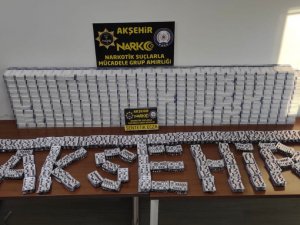 Konya’da Beyaz Çarşafa Gizlenmiş Binlerce Uyuşturucu Hap Ele Geçirildi