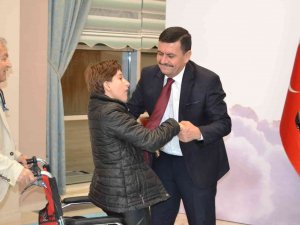 Burdur’da 29 Ekim Resepsiyonu Ve Ece Mumay Konseri