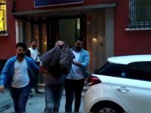 Taksim’de Güven Timleri Çanta Hırsızını Suçüstü Yakaladı