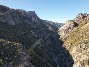 Taşköprü Kanyon Vadisi Keşfedilmeyi Bekliyor