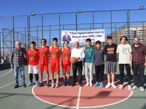 Battalgazi’de Cumhuriyet Kupası Basketbol Turnuvası İlgi Gördü