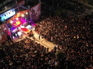 Yalova Belediyesi Cumhuriyet Bayramı’nı Dolu Dolu Kutladı