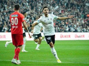 Spor Toto Süper Lig: Beşiktaş: 5 - Ümraniyespor: 2 (Maç Sonucu)