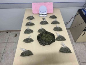 Kemalpaşa’da Uyuşturucu Operasyonu: 2 Şüpheli Tutuklandı