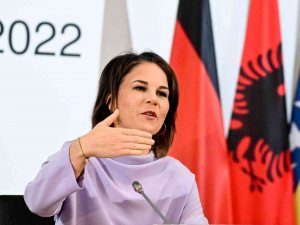 Ab, İ̇ran Devrim Muhafızları Ordusu’nu Terör Örgütü Olarak Sınıflandırmayı Değerlendiriyor