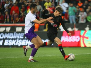 Tff 3. Lig: Eskişehirspor: 2 - Yomraspor: 1