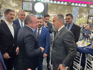 Tbmm Başkanı Mustafa Şentop, Almanya’da Düğüne Katıldı