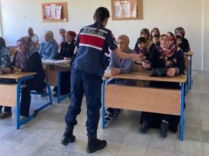Söke Ve Kuyucak’ta Öğrenci Velileri Jandarma Tarafından Bilgilendirildi
