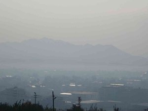 Yüksekova Sis Altında