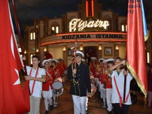 Çocuklar Ülkesinde Cumhuriyetin 99’uncu Yıl Dönümü Kutlandı