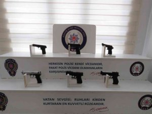 Kocaeli’de Çok Sayıda Silah Ele Geçirildi