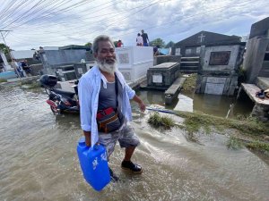 Filipinler’deki Nalgae Tayfunu’nda Can Kaybı 100’ü Aştı