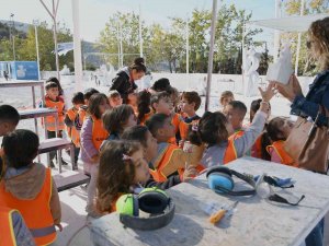 Neopolis, Küçük Heykeltıraşları Ağırladı