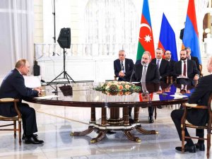 Rusya, Azerbaycan Ve Ermenistan’dan Ortak Bildiri: “Ermenistan Ve Azerbaycan Güç Kullanımından Ve Güç Kullanma Tehdidinden Kaçınma Konusunda Anlaşmışlardır”