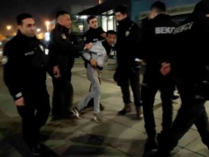 Polise Mukavemet Gösteren Şahıs; "Sizi Dava Edeceğim" Tehdidi