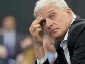 Rus Milyarder Ukrayna Savaşı Nedeniyle Rus Vatandaşlığından Çıktı