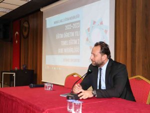 Milli Eğitim Müdürü Gür, Ortaokul Müdürleriyle Buluştu