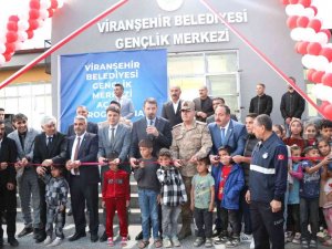 Viranşehir’de Gençlik Merkezinin Açılışı Yapıldı