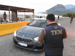 Antalya’da Korsan Taşımacılık Yapan 27 Araç Sürücüsüne Ceza Yazıldı