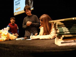 Çocuk Olmak, Büyükler Tarafından Küçümseniyor