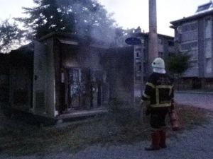 Zonguldak’ta Art Arda Patlayan Trafo Paniğe Neden Oldu