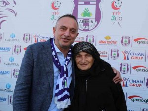 Galibiyet Primi Kulüp Başkanının Annesinden