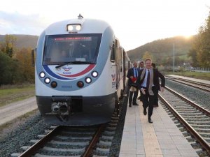 Büyükelçiler 329 Milyon Euroya Tamamlanan Samsun - Kalın (Sivas) Demiryolu’nda Yolculuk Etti