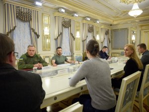 Zelenskiy: "Rusya’nın Enerji Sistemlerimizi Vurması Nedeniyle Avrupa’ya Enerji Akışını Askıya Aldık"