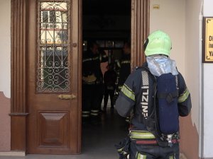 İ̇ki Hemcinsini Asitle Yaralayan Kadın Tutuklandı