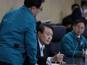 Kuzey Kore 10 Füze Fırlattı, Güney Kore’de Saldırı Alarmı Verildi