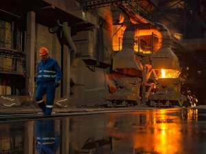 Kardemi̇r İlk 9 Ayda 2 Milyar 392 Milyon Tl Net Kar Elde Etti