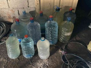 Arsuz’da 190 Litre Kaçak İçki Ele Geçirildi