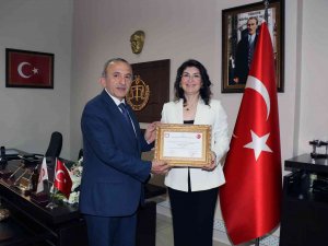 Manisa Tso Başkanı Mehmet Yılmaz Mazbatasını Aldı