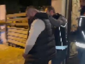 İ̇zmir’de Zehir Evine Polis Baskını