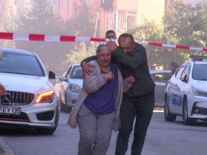 Maltepe’de Yanan İş Yerini Gözyaşlarıyla İzledi