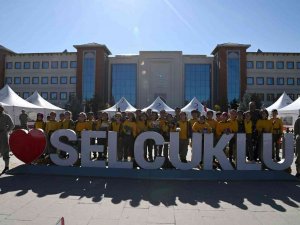 Hilal-i̇ Ahmer Sergisi Ve Kan Bağışı Etkinliği Yoğun İlgi Görüyor