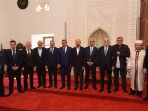 Restore Edilen Şeyh Şab’an-ı Veli Camii, 2 Yıl Aranın Ardından İbadete Açıldı