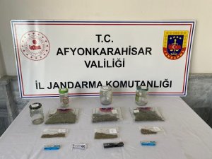 Jandarma İçilmeye Hazır Esrar Ele Geçirdi