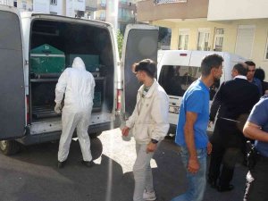 3 Gündür Kayıp Olan Kadın Erkek Arkadaşının Evinde Ölü Bulundu