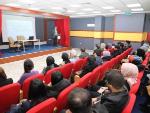 Ağrı Milli Eğitim Müdürü Kökrek, Aday Öğretmenlerle Bir Araya Geldi