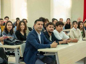 Başkan Günel, Üniversiteli Öğrencilerle Bir Araya Geldi