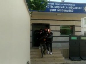 Tavuğun Altından Yumurta Değil, Uyuşturucu Çıktı