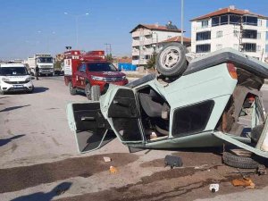 Suluova’da Trafik Kazası: 3 Yaralı