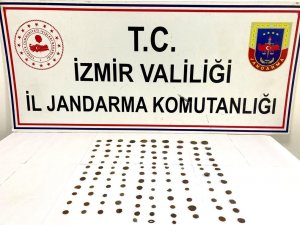 İ̇zmir’de Tarihi Eser Ticaretine Jandarmadan Operasyon