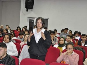 Çukurcalı Kaymakam, Genç Hemşehrileriyle Buluştu