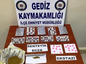 Gediz’de Uyuşturucu Operasyonunda 5 Gözaltı